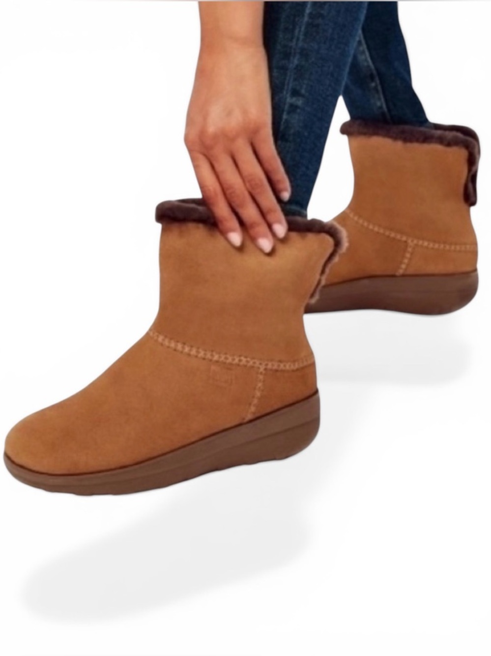 FitFlop Mukluk Shorty III Suede Booties In Chestnut Size 5